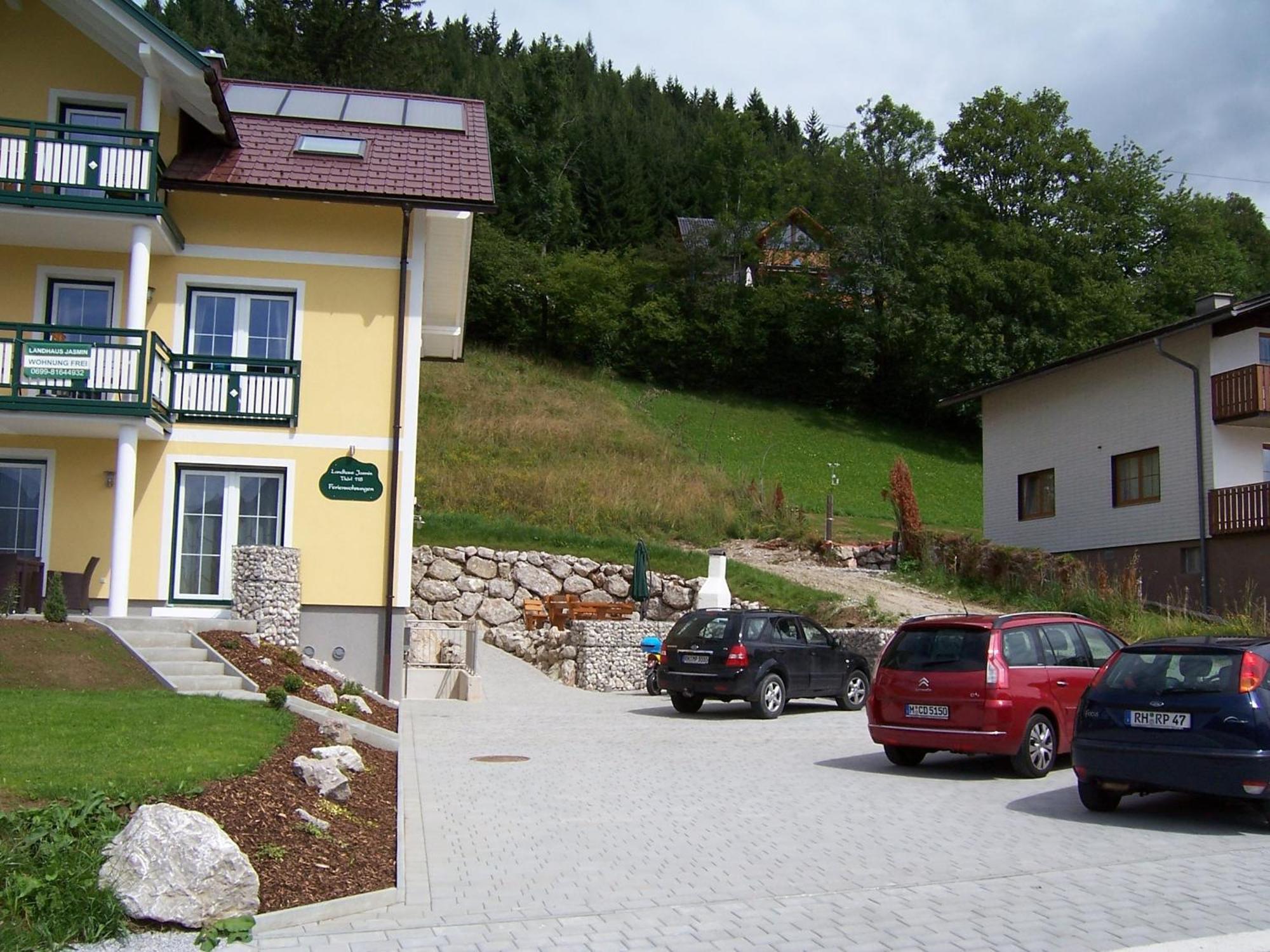 Landhaus Jasmin - Apartment Untergeschoss باد ميترندورف المظهر الخارجي الصورة
